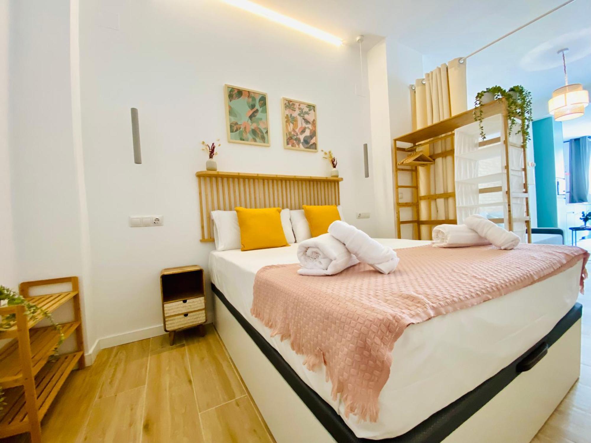 ולנסיה Bajo B - Design & Comfort In Ruzafa Soho מראה חיצוני תמונה